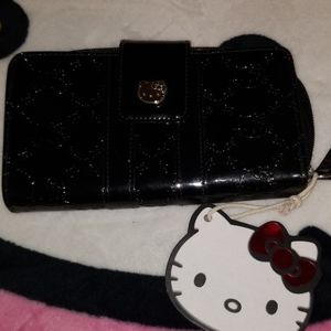 Hello Kitty black patent wallet
